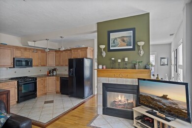 174 W 8th St unit 3, Boston, MA 02127 - photo 3