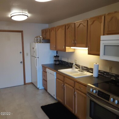 301 Otter Crest Loop unit 274-275, Otter Rock, OR 97369 - photo 7