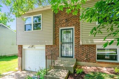 6702 Musket Dr, Louisville, KY 40228 - photo 4