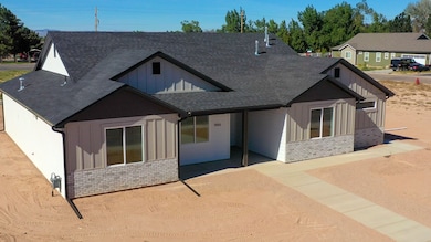 1966 W 4750 N unit LOT 7, Cedar City, UT 84721 - photo 2