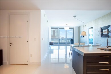 200 Biscayne Blvd Way unit 4512, Miami, FL 33131 - photo 6