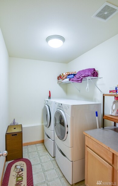 2285 Steamboat Loop E, Port Orchard, WA 98366 - photo 5