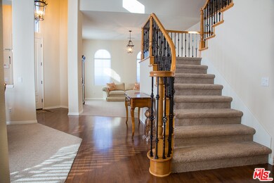 22412 Majestic Ct, Saugus, CA 91390 - photo 7