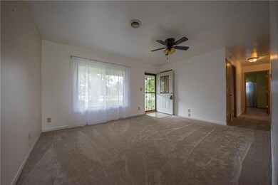 1021 E Center Cross St, Edinburgh, IN 46124 - photo 5