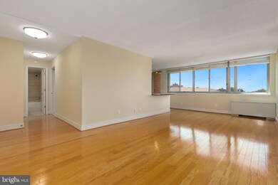 Mica Condominiums unit 907, Silver Spring, MD 20910 - photo 7