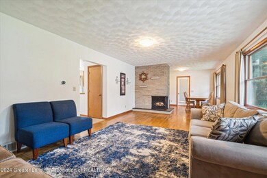 07-2380-Kewanee-Way-Okemos-MI-48864-Wind
