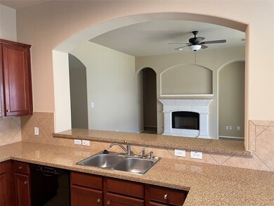 29806 N Legends Village Cir, Spring, TX 77386 - photo 4