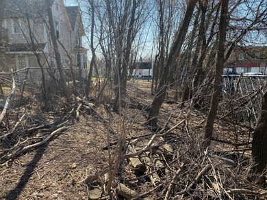 2221 W 3rd St, Duluth, MN 55806 - photo 3