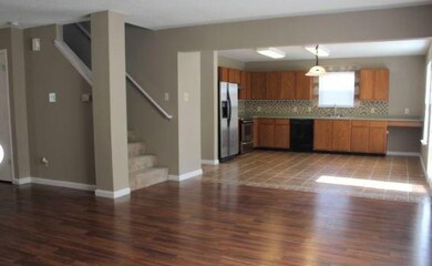 10149 Apple Blossom Cir, Fishers, IN 46038 - photo 4