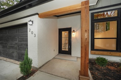 203 S Pathfinders Cir, Spring, TX 77381 - photo 4