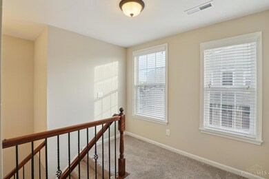 7979 Oakbridge Way, Cincinnati, OH 45248 - photo 4