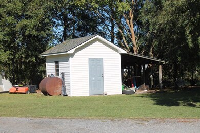 345 Running Rose Cir, Douglas, GA 31535 - photo 7