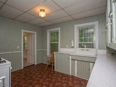 21 Bourne Ave, Seekonk, MA 02771 - photo 2