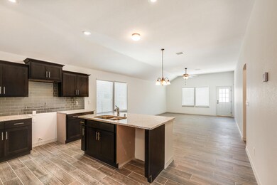 13968 Golden Summer Ct, El Paso, TX 79928 - photo 5