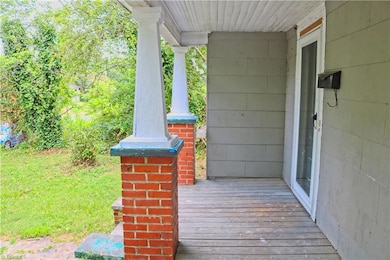 1110 Lexington Ave, Greensboro, NC 27403 - photo 2