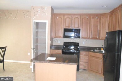 35 Batallion Ct, Bunker Hill, WV 25413 - photo 3