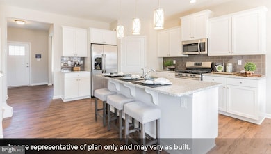 6 Schreibel Ct, Burlington, NJ 08016 - photo 6