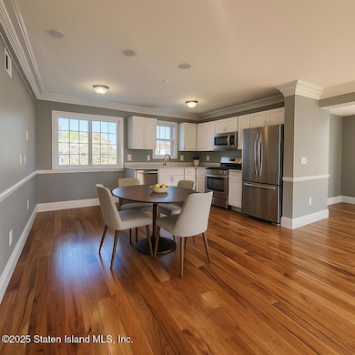 137 Main St, Staten Island, NY 10307 - photo 4