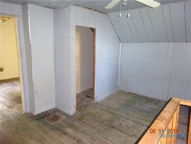 2422 Maple St, Custar, OH 43511 - photo 6