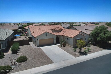 6619 W Desert Blossom Way-large-003-043-