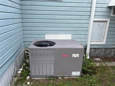 725 Roma Rd, Venice, FL 34285 - photo 7