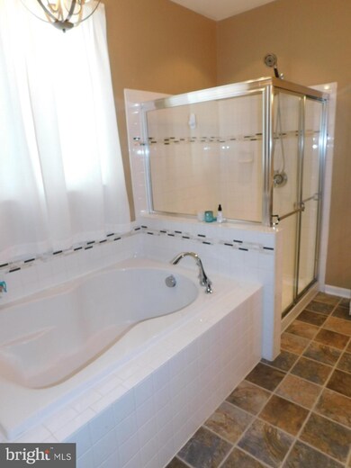 15104 Lord Howe Way, Brandywine, MD 20613 - photo 7