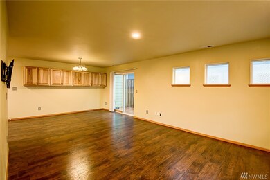 7919 Port Susan Place unit 4, Stanwood, WA 98292 - photo 6