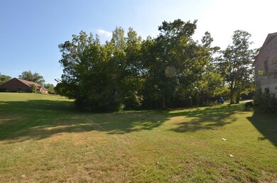 780 McBrayer Dr, Harrodsburg, KY 40330 - photo 3