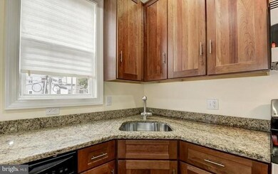 812 5th St NE, Washington, DC 20002 - photo 7