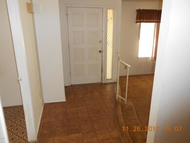 3548 W Hearn Road 017