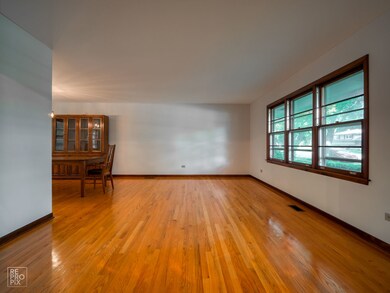 64 Bunting Ln, Naperville, IL 60565 - photo 4