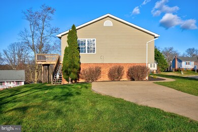 455 Stone Cir, Strasburg, VA 22657 - photo 4