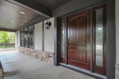 2460 Stonehaven Court South Upper Arling