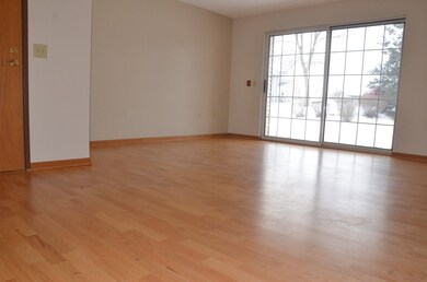 973 Park St unit 102, Oregon, WI 53575 - photo 3