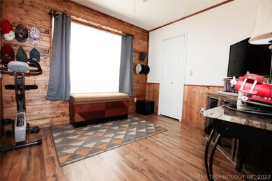 2nd Bedroom.