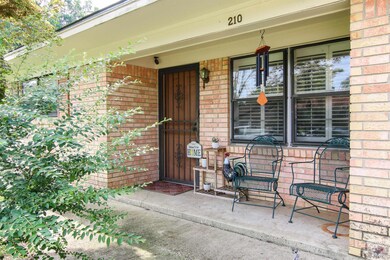 210 W Pioneer St, Wake Village, TX 75501 - photo 2