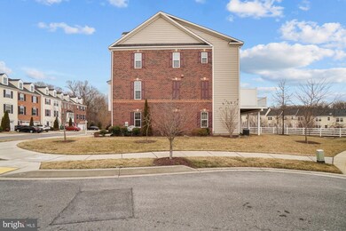 933 Magnolia Blossom Ct, Sykesville, MD 21784 - photo 7