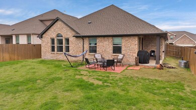 416 Paloma St, Weatherford, TX 76087 - photo 4