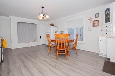 543 E 10th St, Mount Vernon, IN 47620 - photo 4