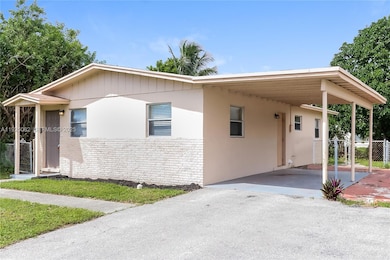 1464 7th St, West Palm Beach, FL 33401 - photo 3