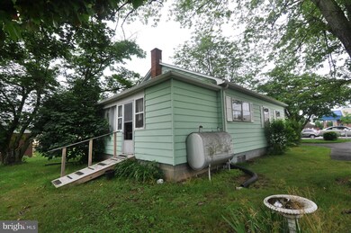 425 Fairfax Pike, Stephens City, VA 22655 - photo 3