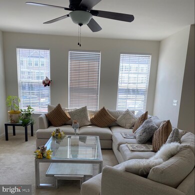 8344 Scotland Loop, Manassas, VA 20109 - photo 6