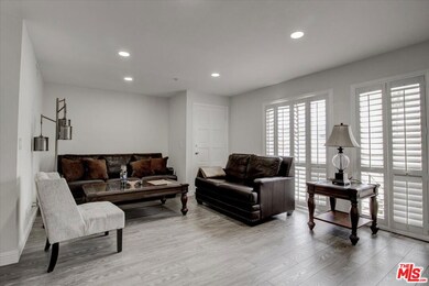 108 W Maple St unit 27, Glendale, CA 91204 - photo 6