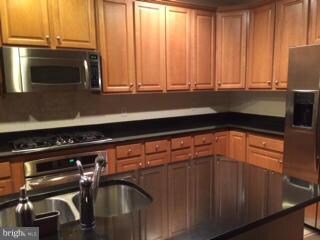 14738 Potomac Branch Dr unit 478A, Woodbridge, VA 22191 - photo 3