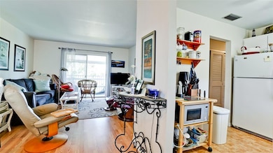 1633 Leisure Dr unit M37, Bradenton, FL 34207 - photo 4