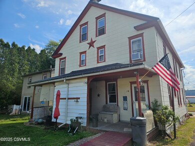 579 W 3rd St, Bloomsburg, PA 17815 - photo 4