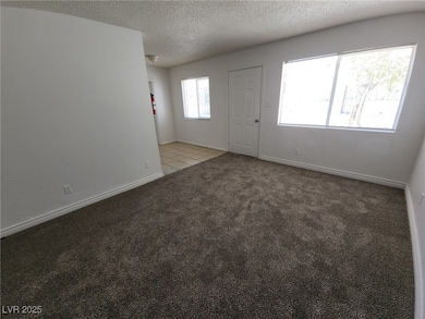 2513 Cedar Ave unit 3, Las Vegas, NV 89101 - photo 4