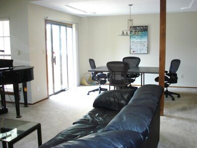 8064 Colony Ln, Lenexa, KS 66215 - photo 6