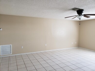 Front Living Rm