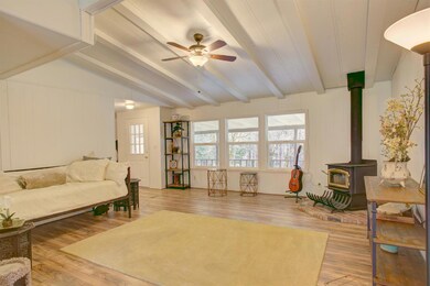 2751 Russell Rd, Merlin, OR 97532 - photo 5